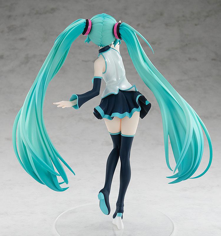 POP UP PARADE Character Vocal Series 01 Hatsune Miku Because You're Here Ver. L Figure