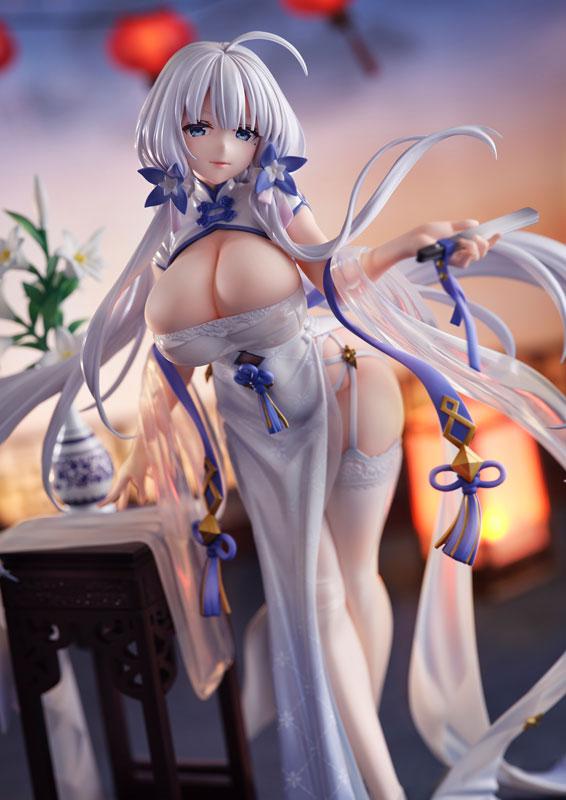 Azur Lane Illustrious Maiden Lily's Radiance Ver. 1/7 Complete Figure product