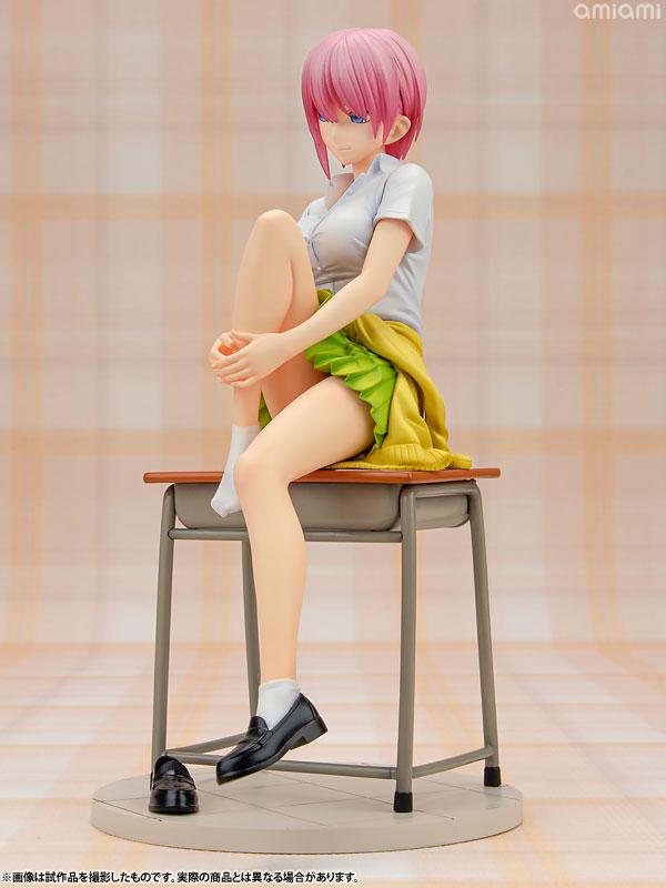 The Quintessential Quintuplets Ichika Nakano 1/8 Complete Figure