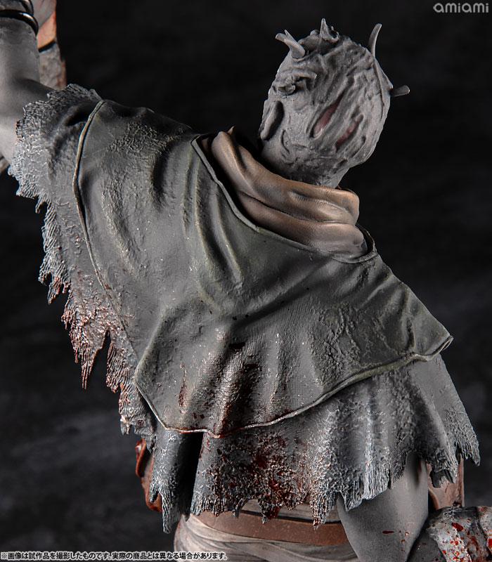 DEAD BY DAYLIGHT Wraith Complete Figure