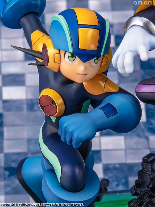 Game Characters Collection DX Mega Man - XZ Mega Man vs Bass Complete Figure