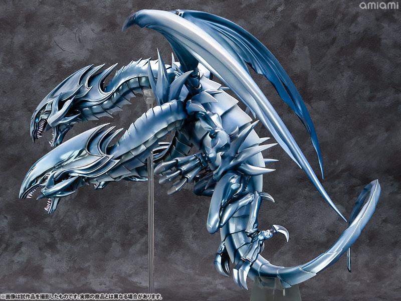 Yu-Gi-Oh! Duel Monsters Blue-Eyes Ultimate Dragon Complete Figure product